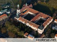 Klasztor pocysterski w Trzebnicy Klasztor pocysterski w Trzebnicy